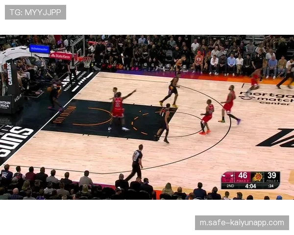 广东内线防守缺乏高度 被新疆多次冲击篮下得手